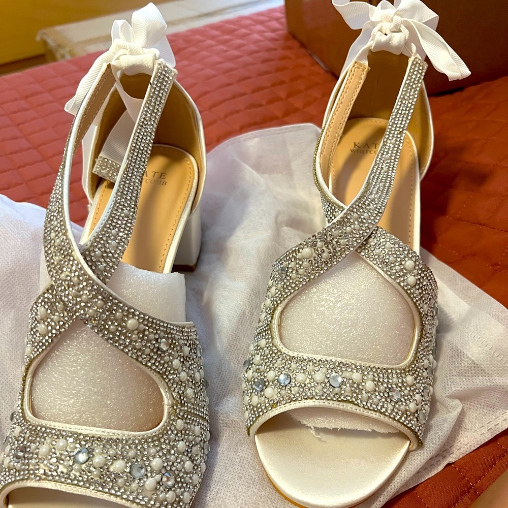 Kate Whitcomb Brook Ivory - Size 9 New
